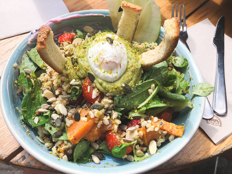 Restaurant barcelonais Brunch et gâteau