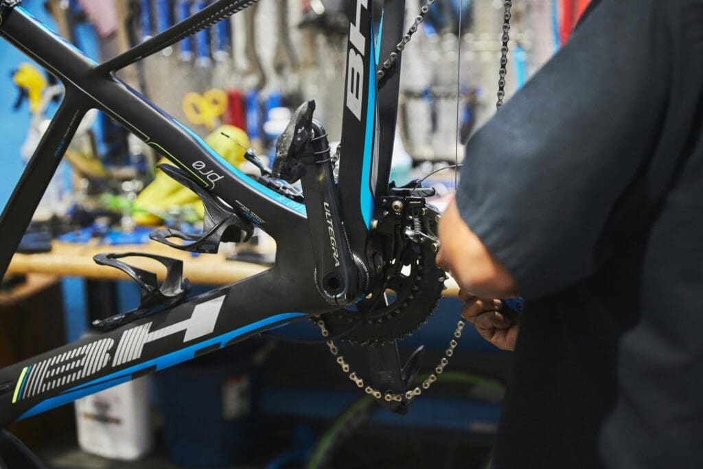 Comment découvrir les îles des Cyclades à vélo ?