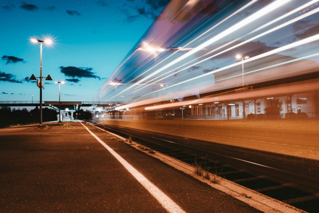 Comment voyager de Paris à Lourdes en train direct ?