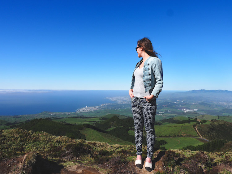 Points de vue de Lagoa do Fogo sur la route de Sao Miguel