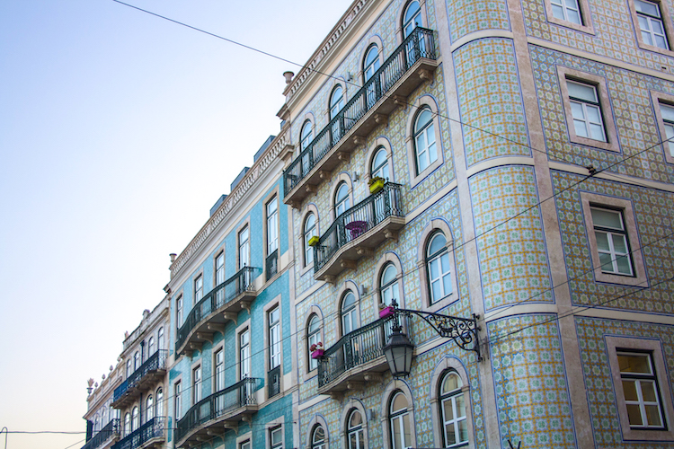 Bâtiments carrelés réels