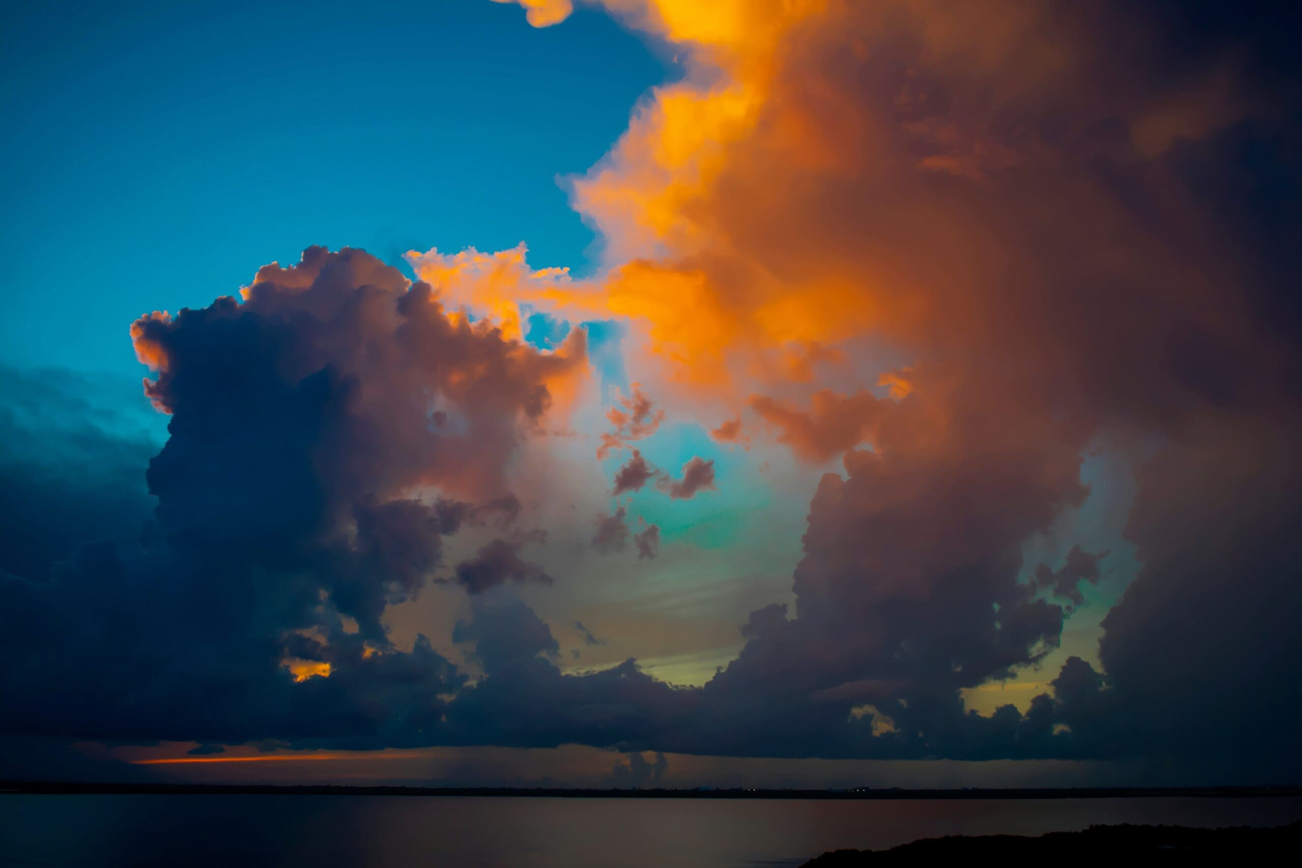 consultez les prévisions météorologiques précises pour votre région avec weather, votre source fiable d'informations météorologiques.