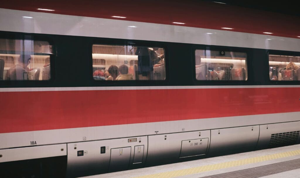 Quels secrets cachent le trajet en train entre Lyon et Vienne ?