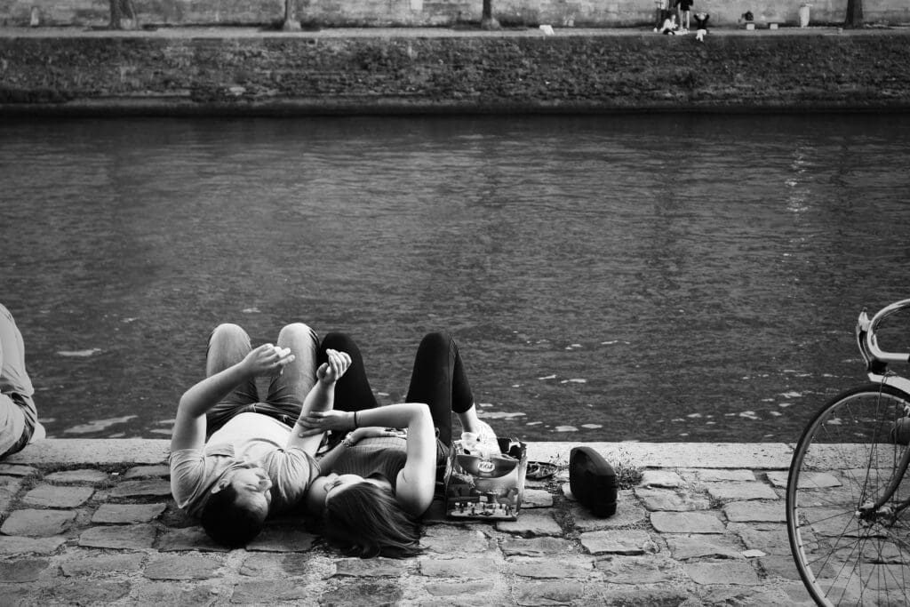 Qui sommes-nous pour organiser votre voyage à Paris 14 ?
