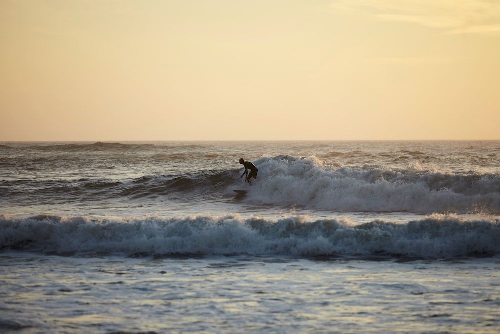 Surfer aux Pays-Bas Bloemendaal
