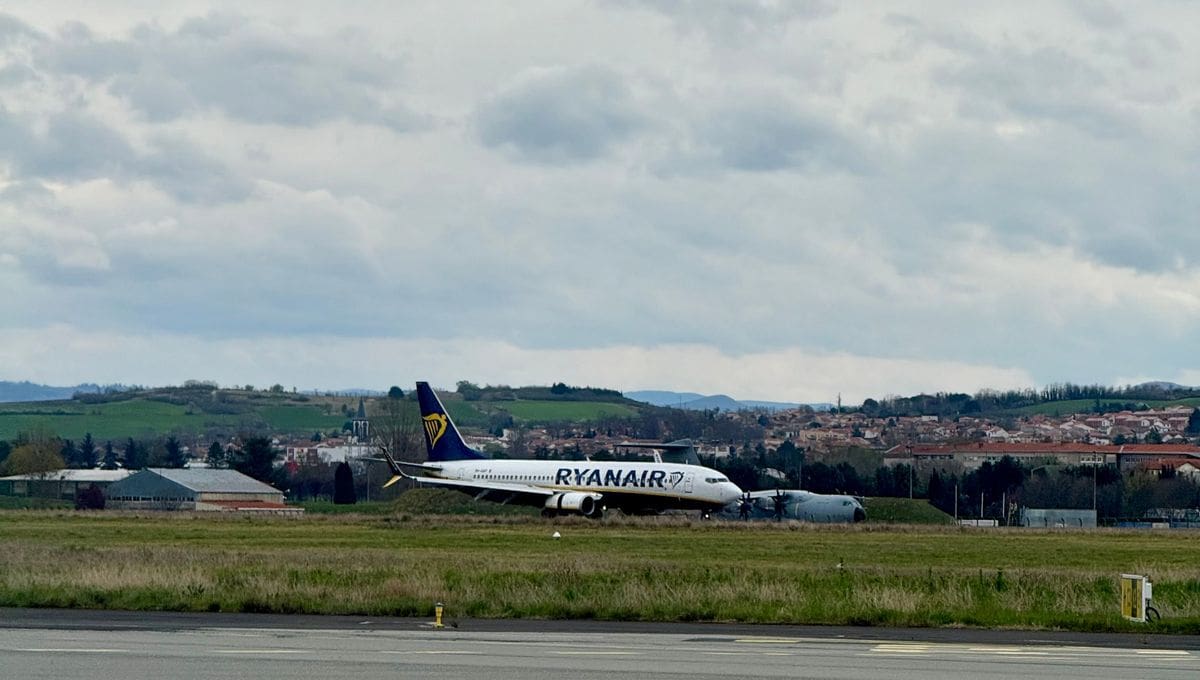 découvrez toutes les informations pratiques sur l’aéroport clermont-ferrand en 2025 : vols, accès, nouveautés, services et conseils pour préparer votre voyage facilement.