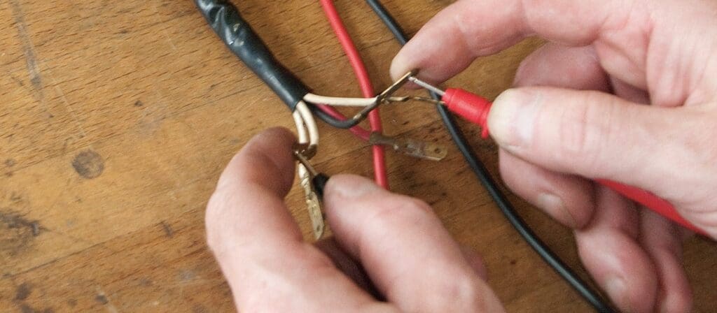 Comment tester un stator moto qui fait du bruit