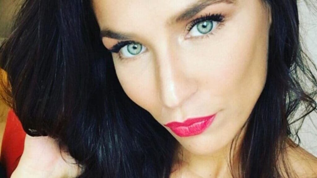 Devenir escort : Découvrez comment se lancer dans cette profession lucrative