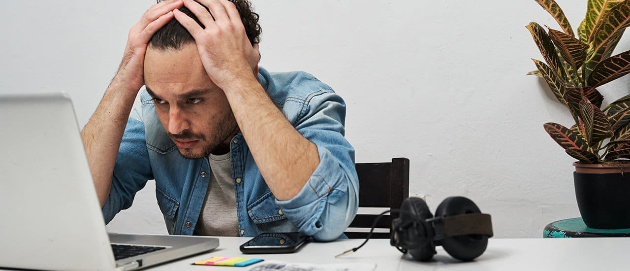 découvrez les causes et les signes de l'épuisement silencieux en entreprise, ainsi que des solutions pour préserver le bien-être des employés et améliorer la santé organisationnelle.