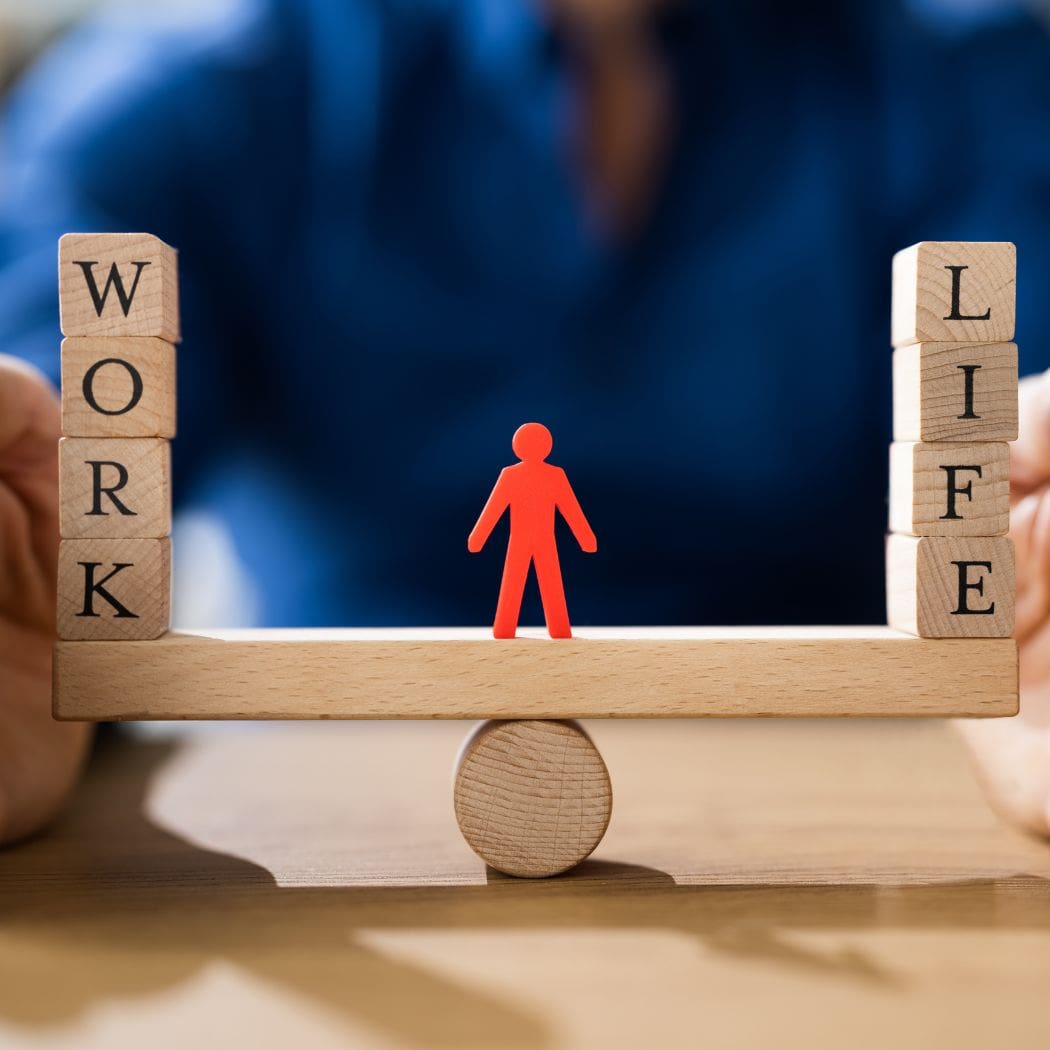 découvrez comment instaurer un équilibre organisationnel favorable à la santé mentale au travail. apprenez des stratégies efficaces pour promouvoir le bien-être des employés et optimiser la performance de votre entreprise.