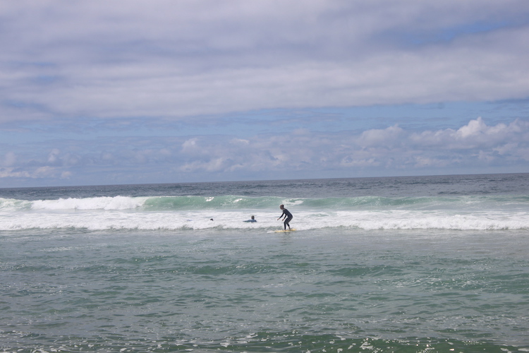 les surfeurs d'ericeira portugal