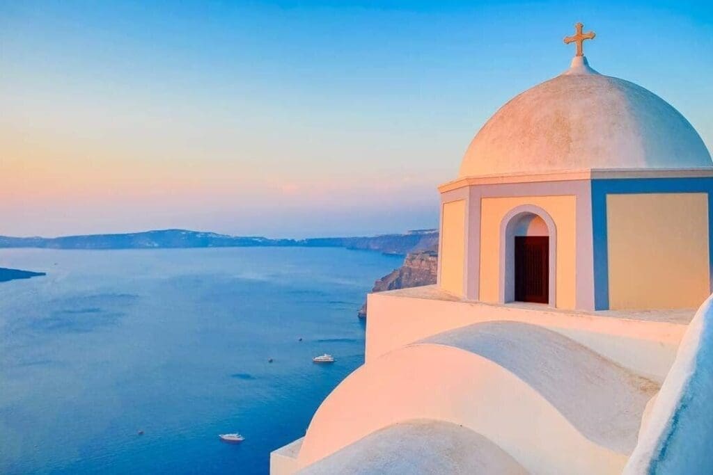 Évasion à Santorini : Guide Ultime pour un Voyage Inoubliable