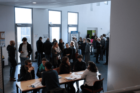 découvrez les formations innovantes de l'iut clermont 2025, alliant technologie et pédagogie moderne pour préparer les professionnels de demain.