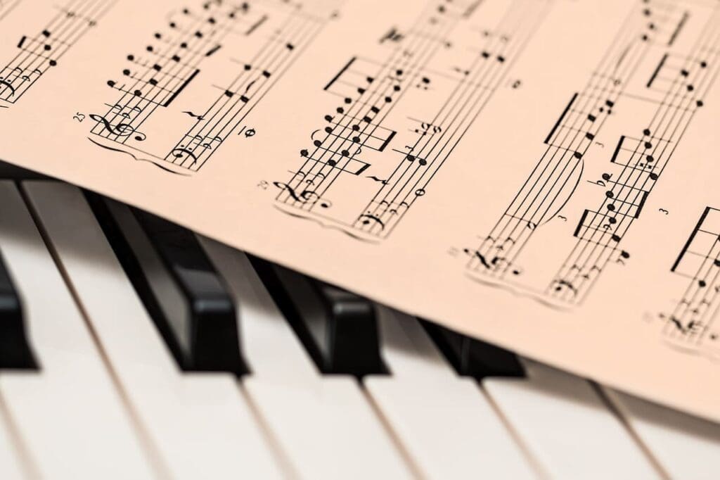 Comment peut-on apprendre le piano seul ?