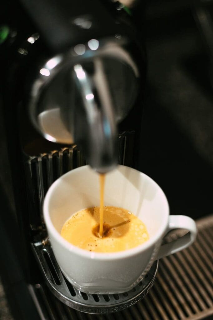 Découvrez comment faire des économies et du bien à la planète avec  la capsule de café biodégradable