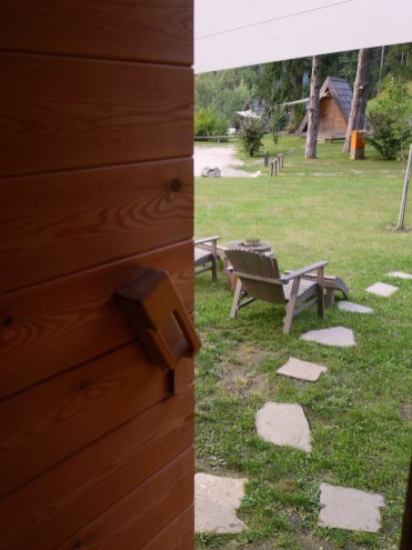 glamping depuis l'intérieur du lac slovène de bled