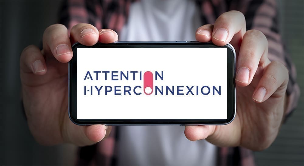 découvrez comment l'hyperconnexion influence à la fois votre énergie et votre fatigue, et apprenez à trouver l'équilibre dans un monde toujours connecté.