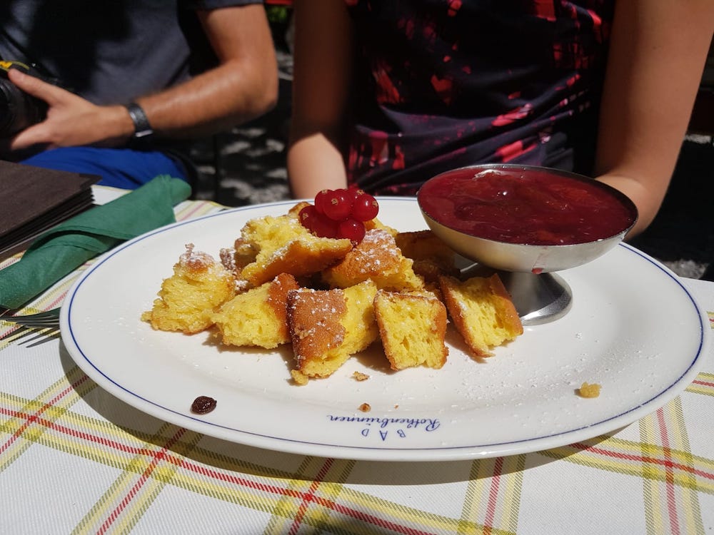 kaiserschmarrn nourriture dans le vorarlberg vacances d'autriche