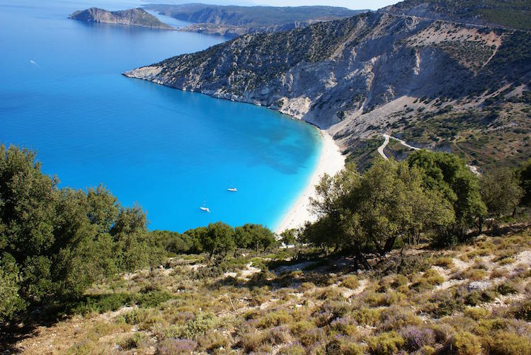 kefalonia-blue-bay-greece-beach