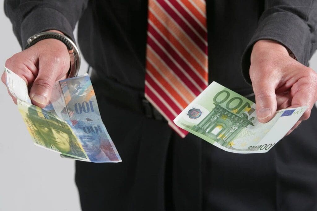 L&rsquo;Évolution de la Monnaie du Portugal: du Réal à l&rsquo;Euro