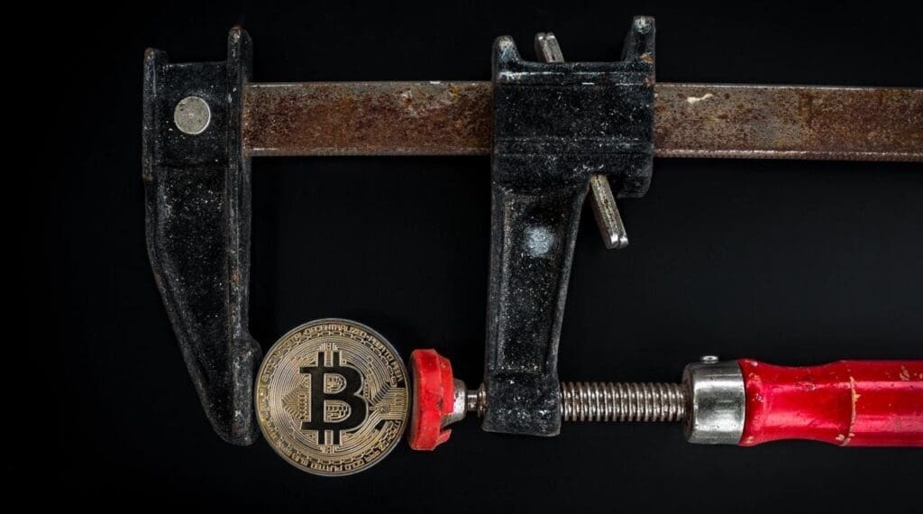 investir dans les crypto-monnaies : les risques à prendre en compte