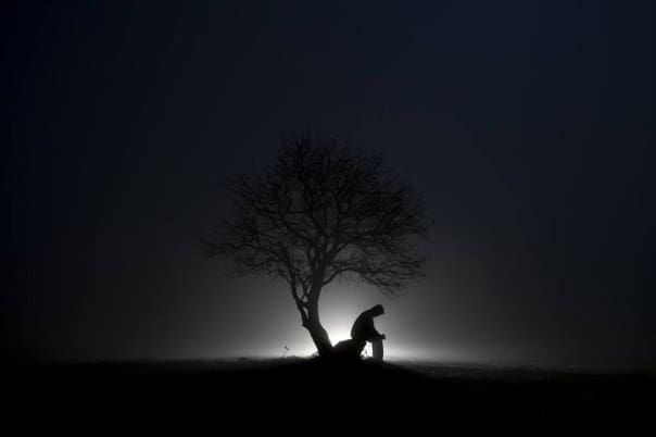 découvrez comment la solitude du leader impacte la prise de décision, les relations professionnelles et la performance. conseils et solutions pour mieux vivre ce défi.