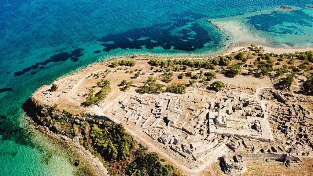 Spetses, Grèce : un joyau insulaire pour les investisseurs avisés
