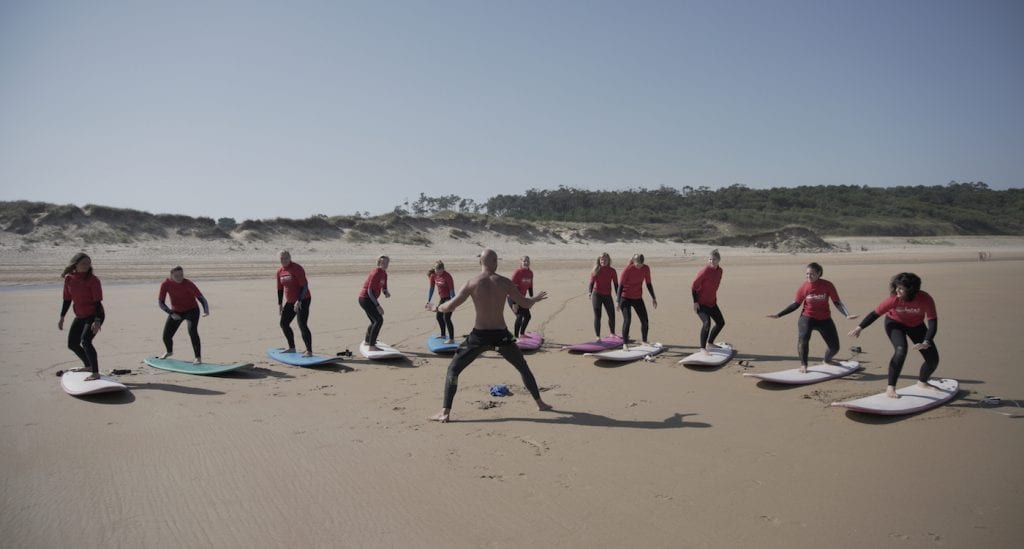 groupe de cours de surf