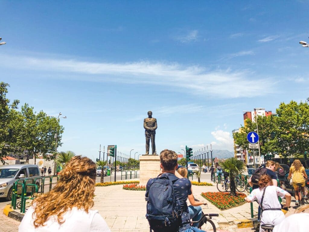 Lieux d&rsquo;intérêt à Tirana: la capitale spéciale de l&rsquo;Albanie