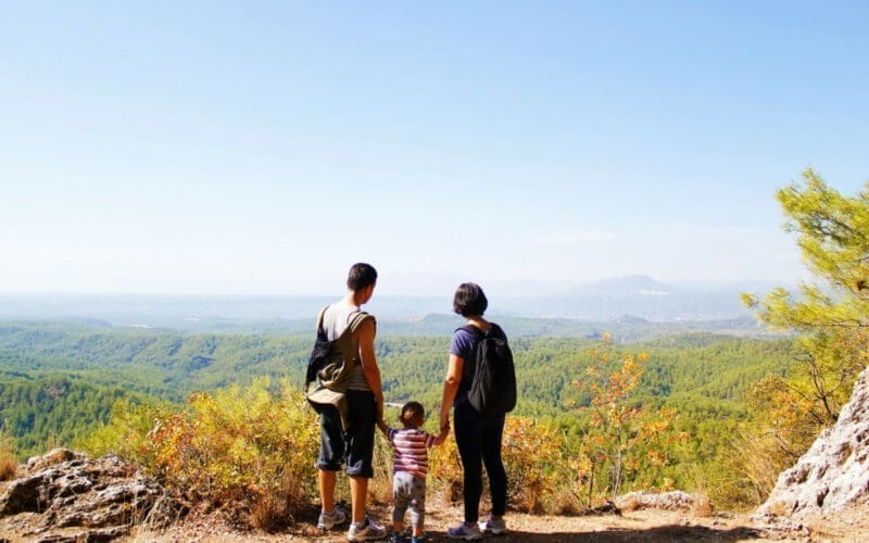 découvrez les trésors cachés d'auvergne en 2025 : paysages préservés, villages authentiques et patrimoine unique pour une aventure inoubliable.