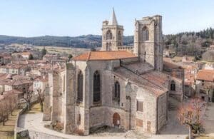 découvrez les trésors cachés de la région rhône-alpes en 2025 : paysages époustouflants, richesses culturelles et expériences inoubliables vous attendent. plongez dans un voyage authentique au cœur de cette région fascinante.