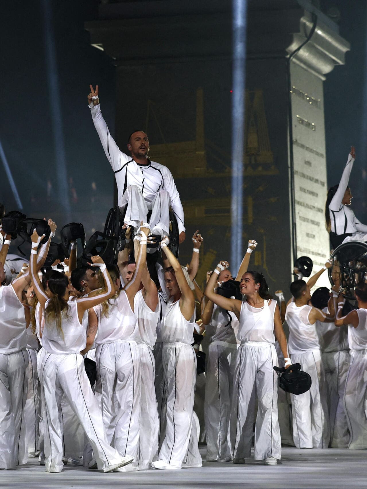 découvrez des vœux porteurs de sens qui inspirent et accompagnent dans un monde en mouvement, pour apporter clarté et espoir à chaque nouvelle étape.